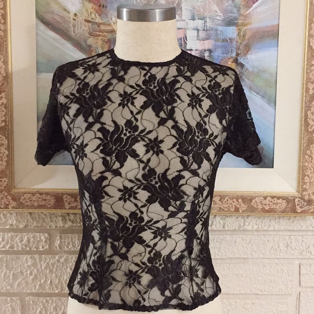 🌹A.B.S California Lace Button Back Shell Top - Picture 5 of 8
